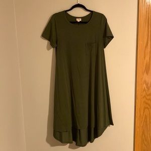 Size M LuLaRoe Carly Dress